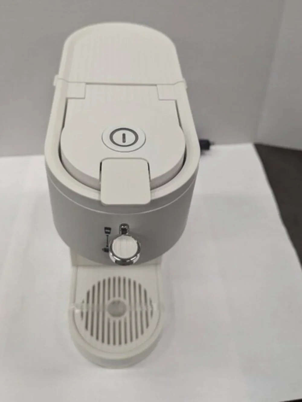 HADEN Single Serve Coffee Machine for Single Serve Pods and Ground Coffee (New) - Picture 3 of 8